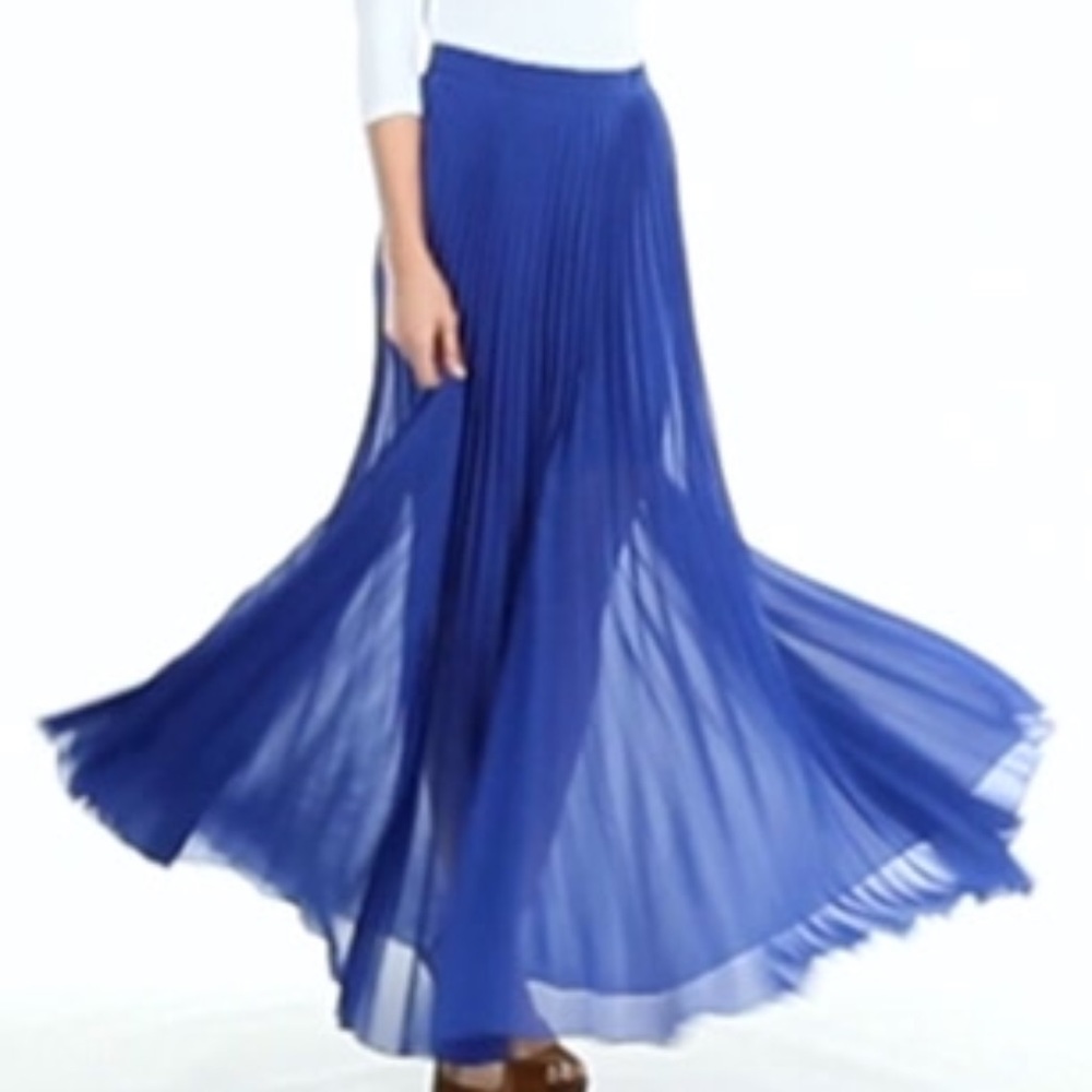 Blue pleated maxi skirt